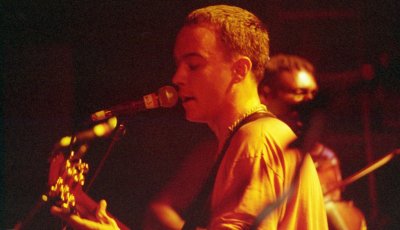 DaveMathews(9-16-1993(c)BillO'Leary)003.jpg