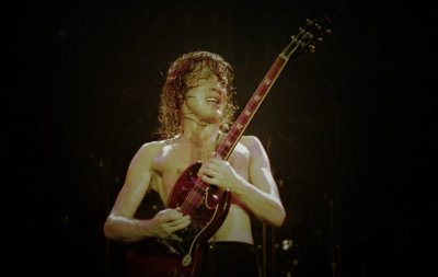 AC-DC(8-1-1980(c)BillO'Leary)004.jpg
