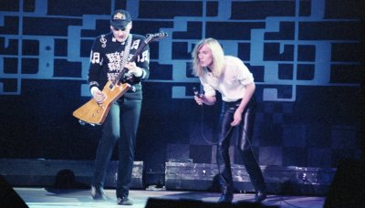 CheapTrick(2-27-1981(c)BillO'Leary)022.jpg