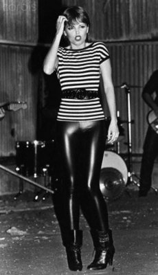 pat-benatar-in-striped-belted-top-photo-u1.jpg