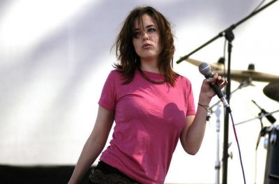 thumb_anna_nalick_by_photoart1.jpg