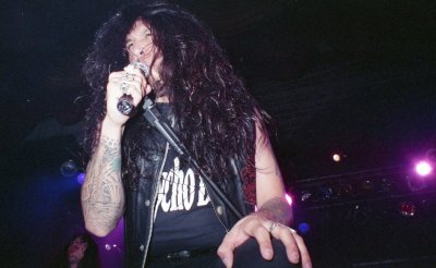 Testament(4-6-1993(c)BillO'Leary)025.jpg