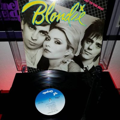 blondie vinyl.jpg