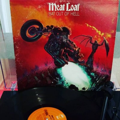bat outta hell meat loaf vinyl.jpg