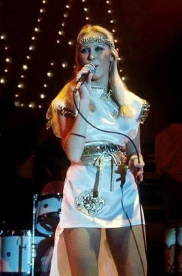 agnetha-fältskog--.jpg