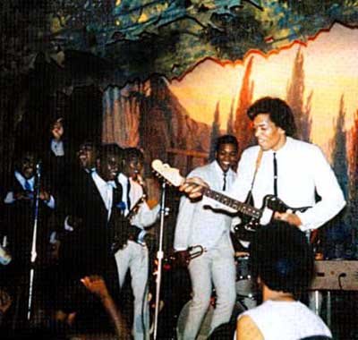jimi533.jpg