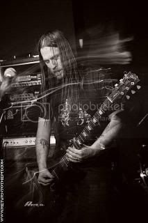 BLACKPYRAMIDLIVE.jpg