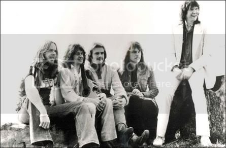 Yes-band-np01.jpg