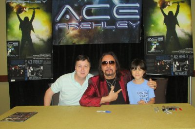 Chuck & Traci With Ace Frehley Hyatt Regency DFW Airport May 3, 2014.jpg