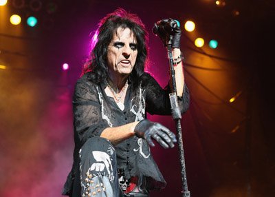 alice-cooper-color-concert.jpg alice-cooper-color-concert.jpg