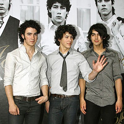 jonas_brothers.jpg