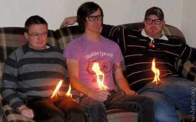 people-doing-stupid-things4.jpg