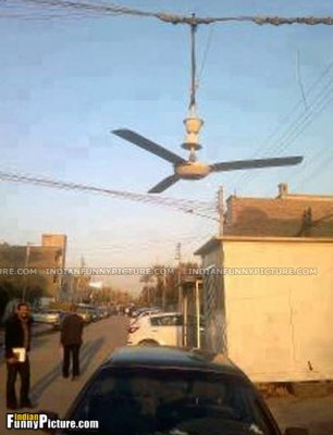Ceiling-Fan-Installation-on-Road-Funny-Pictures.jpg
