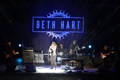 BethHart2.jpg