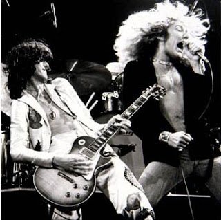 Jimmy_Page_Robert_Plant_Led_Zeppelin_1974.jpg