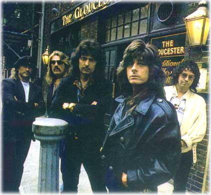 9973667_rainbowband.jpg 9973667_rainbowband.jpg