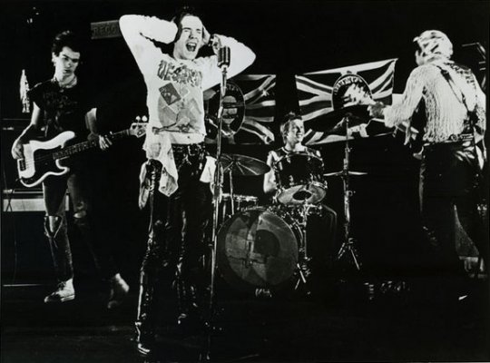 Pistols_promo_(video)_(crop).jpg