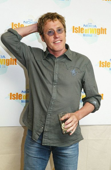 Singer+Roger+Daltrey+Turns+65+Nl-n6ogi9MRl.jpg