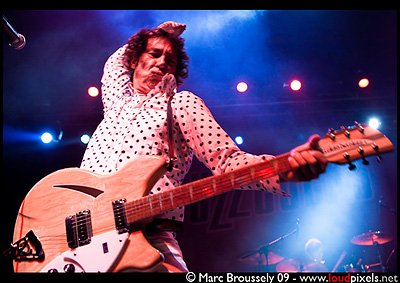 liv_090610buzzcocks_188_s.jpg