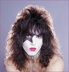 Paul+Stanley+Kiss.jpg