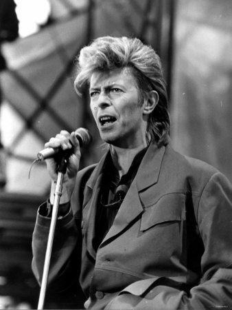 s-park-during-his-glass-spider-tour-21st-june-1987.jpg