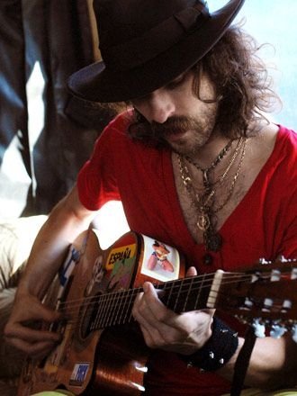 eugene-hutz-guitar.jpg