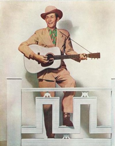 Hank_Williams_Promotional_Photo_MGM_2_cropped.jpg