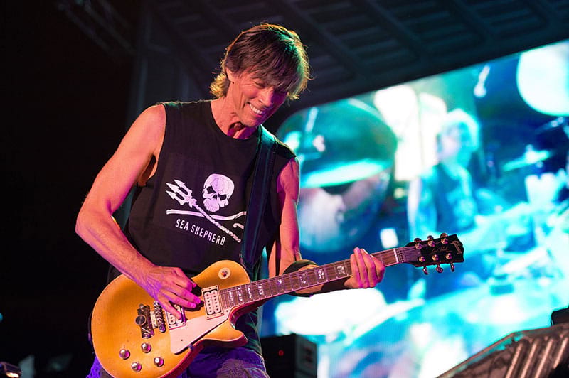 Boston-TomScholz.jpg