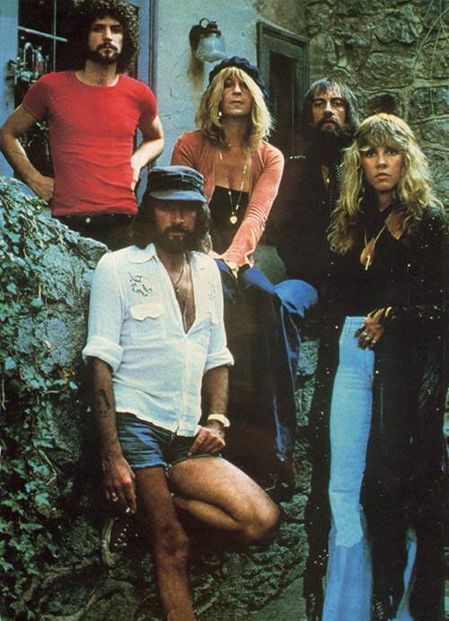 Fleetwood-Mac-fleetwood-mac-12113210-500-691.jpg
